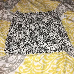 NWOT Cheetah Skirt